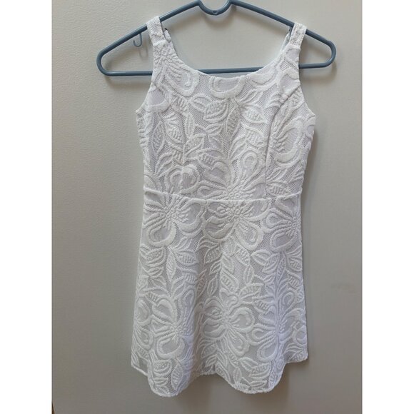 Lilly Pulitzer Girls Size 14 White Floral Textured Sleeveless Mini Dress Adjusta - Picture 1 of 5